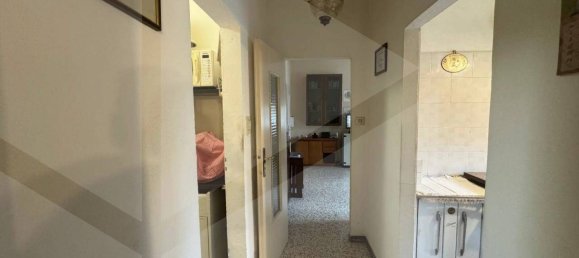 3 bedrooms Villa in Castelnuovo Rangone, Italy No. 18591 4