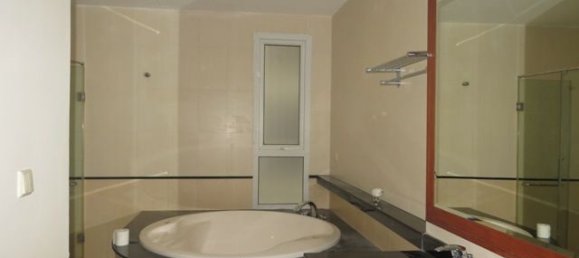 5 bedrooms Villa in Cau Giay, Vietnam No. 4346 11