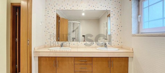 5 bedrooms House in Corroios, Portugal No. 107191 26