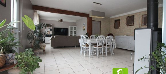 3 bedrooms House in Optevoz, France No. 272529 6