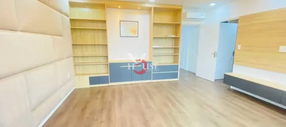 3 bedrooms Apartment in District 7, Vietnam No. 9912 3