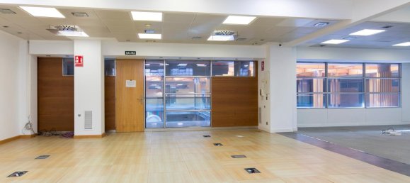 Oficina en Zaragoza, Spain 230 m² No. 66130 18