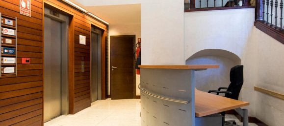 Oficina en Zaragoza, Spain 230 m² No. 66130 2