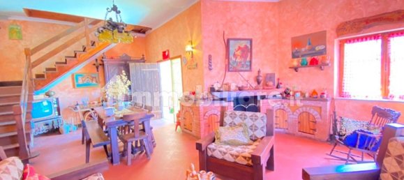 4 bedrooms Villa in Velletri, Italy No. 67537 6