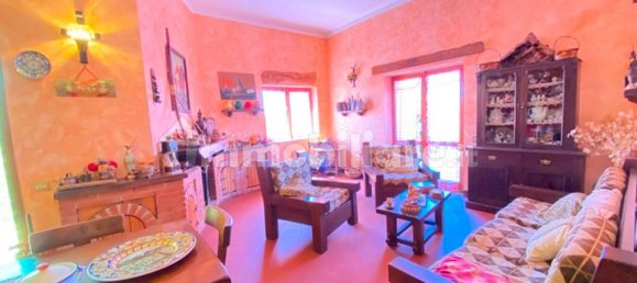 4 bedrooms Villa in Velletri, Italy No. 67537 3