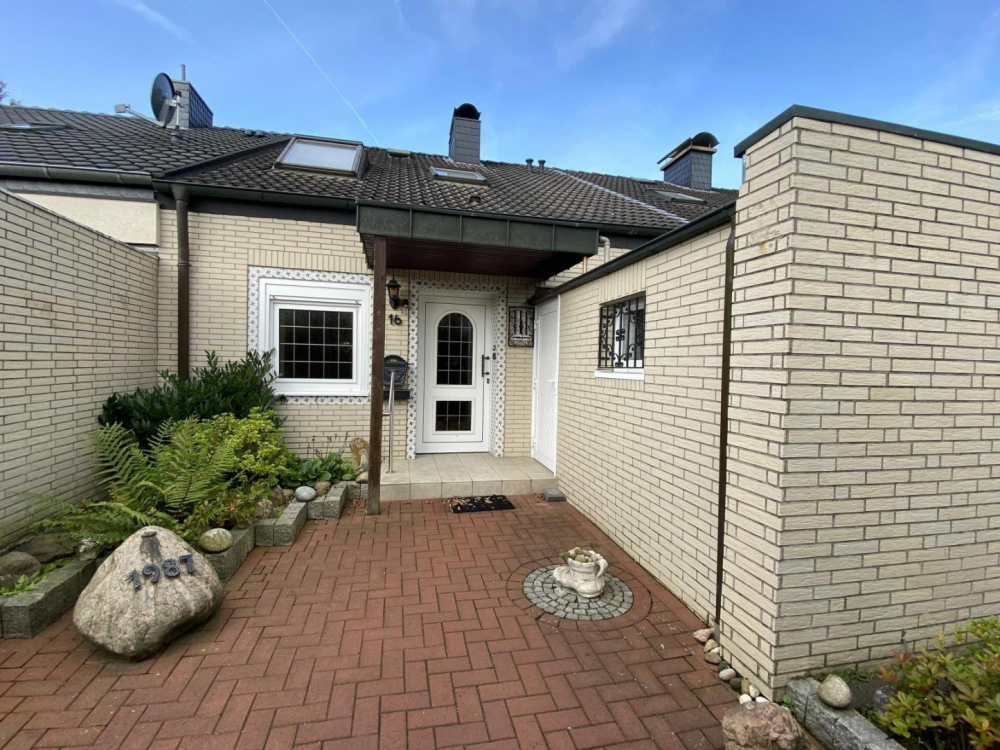 4 rooms Townhouse in Osnabruck, Germany No. 64220