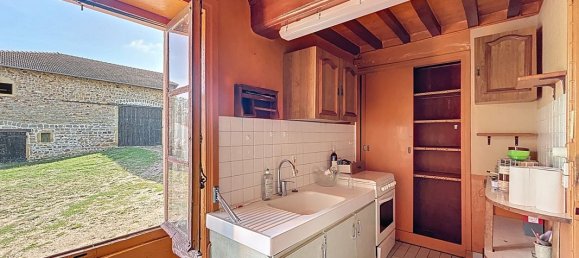 5 Schlafzimmer Haus in Loire, France, Nr. 335237 9