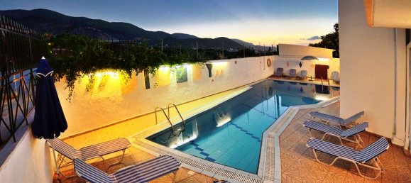 19-Zimmer Stadthaus in Malia, Greece, Nr. 4151 2