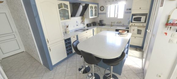 3 Schlafzimmer Haus in Saint-Georges-de-Didonne, France, Nr. 335853 9