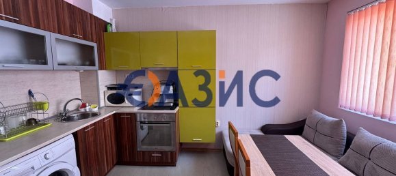 2 Schlafzimmer Wohnung in Nesebar, Bulgaria, Nr. 785 2