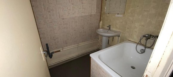 2 bedrooms Apartment in Sedan, France No. 70297 6