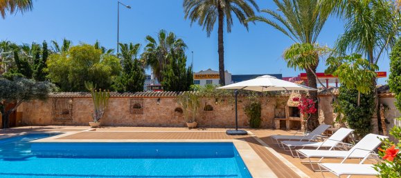 4 bedrooms Villa in La Zenia, Spain No. 158838 2