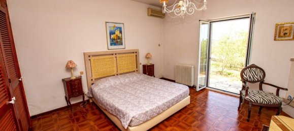 5 chambres villa à vendre à Corfu, Central Corfu and Diapontian Islands, Corfu, Ionian Islands, Peloponnese, Western Greece and the Ionian, Greece № 1490 15