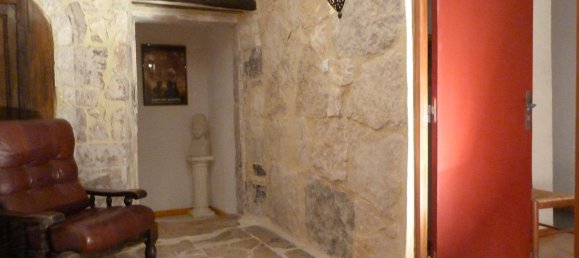 Propiedad comercial de 7 dormitorios en Vagnas, France No. 1862 3