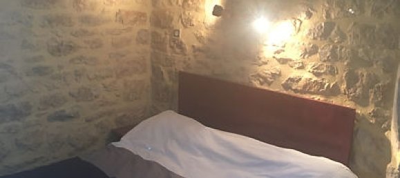 Propiedad comercial de 7 dormitorios en Vagnas, France No. 1862 16