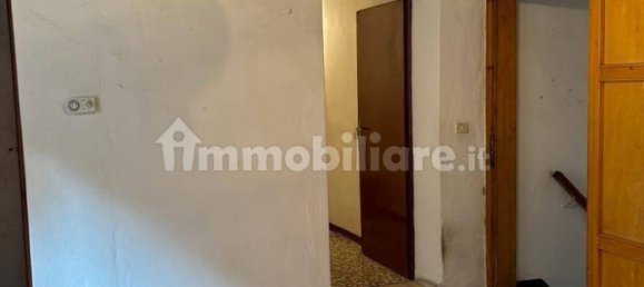 Apartamento de 3 dormitorios en Peccioli, Italy No. 114747 2