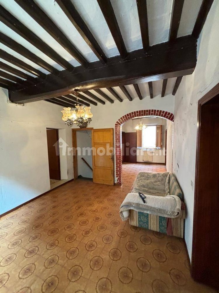 Apartamento de 3 dormitorios en Peccioli, Italy No. 114747