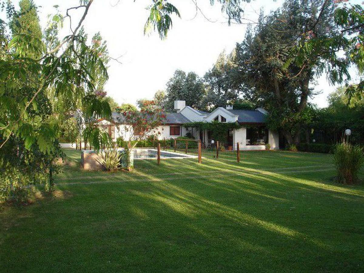 2 Schlafzimmer Haus in Chascomus, Argentina, Nr. 63860
