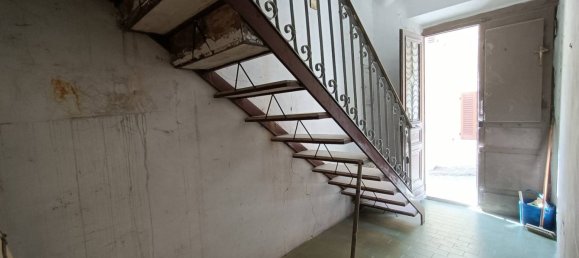 3 bedrooms House in Camerino, Italy No. 264219 4