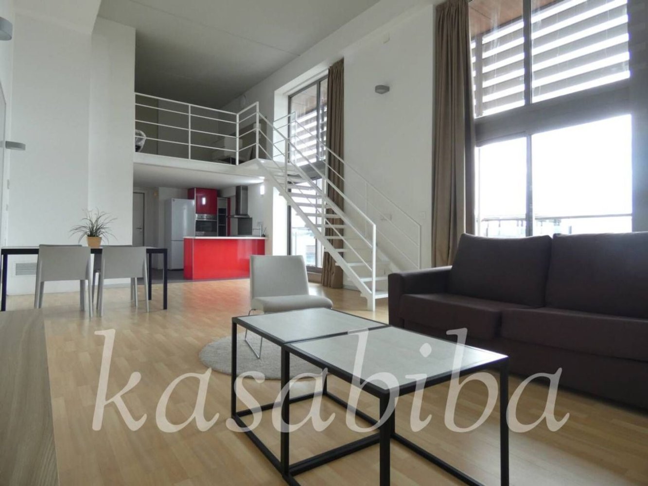 Dúplex de 1 dormitorio en Valencia, Spain No. 74359