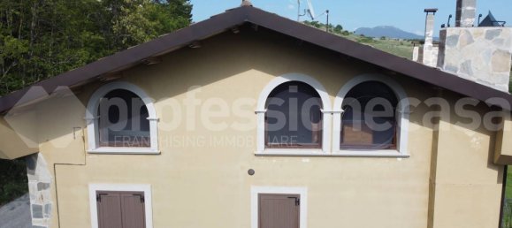 2-salle Appartement à Castel di Sangro, Italy No. 146858 3