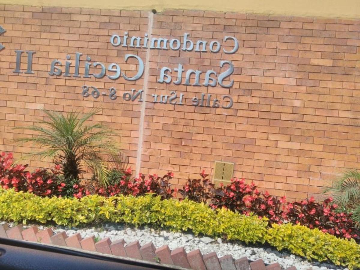 Дом с 4 спальнями в Кундинамарка, Колумбия № 8232