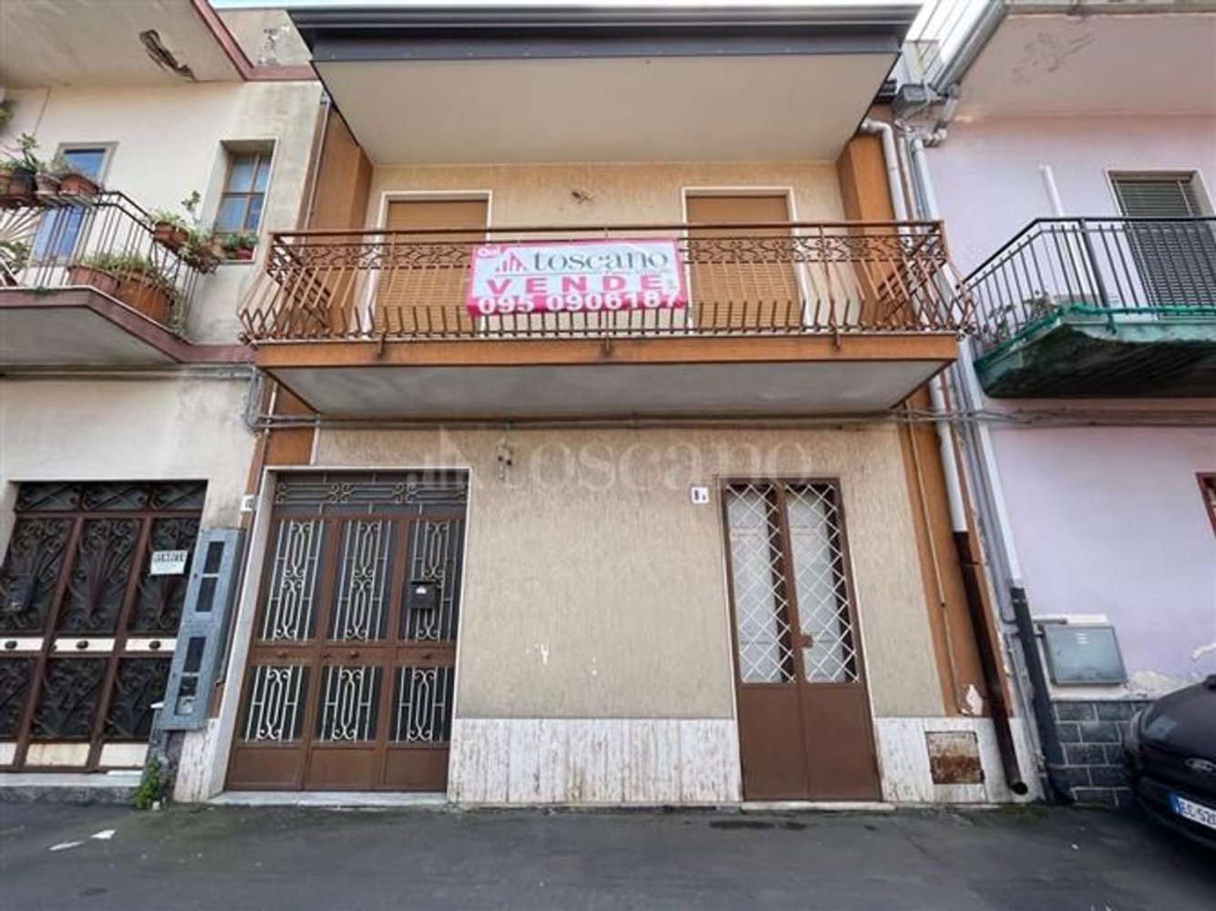 7 rooms House in San Gregorio di Catania, Italy No. 51253