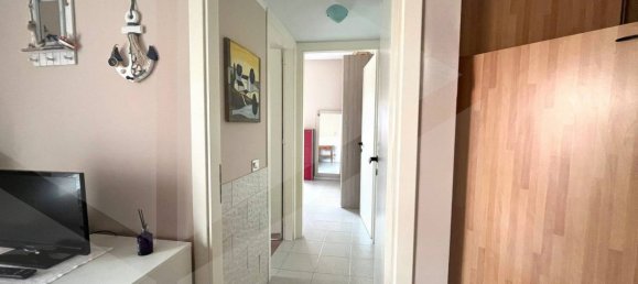 3 rooms Apartment in Campomarino, Italy No. 18830 14