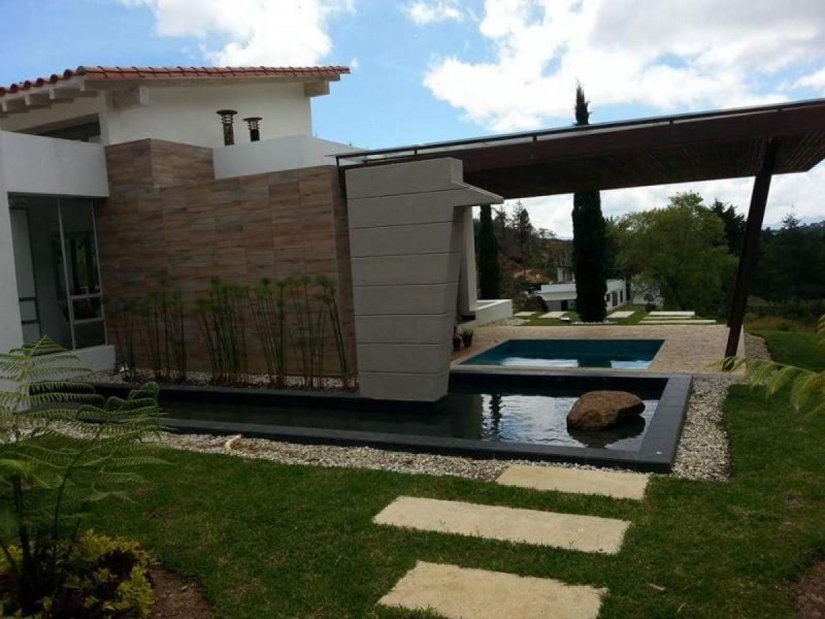 Casa de 4 dormitorios en Antioquia, Colombia No. 1269