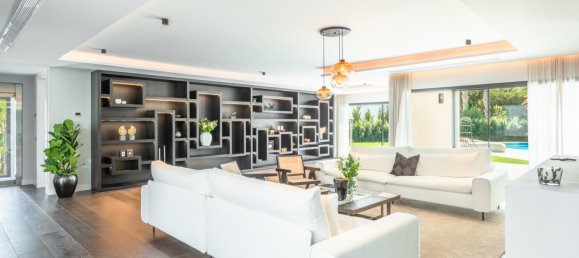 6 غرف نوم فيلا في Nueva Andalucia, Spain رقم 4658 18