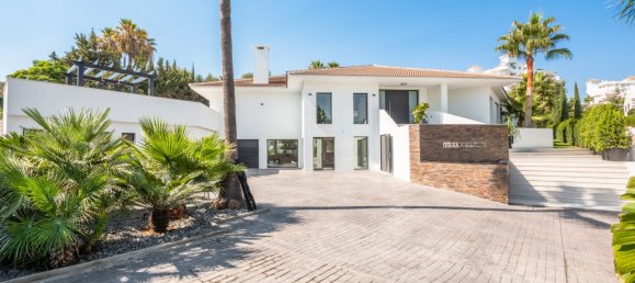 6 غرف نوم فيلا في Nueva Andalucia, Spain رقم 4658 12