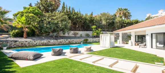 6 غرف نوم فيلا في Nueva Andalucia, Spain رقم 4658 13