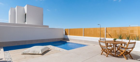 3 bedrooms House in San Fulgencio, Spain No. 11877 3