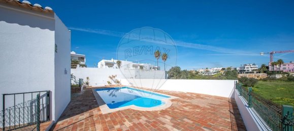 Casa de 4 dormitorios en Armacao de Pera, Portugal No. 29602 28