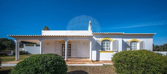 Casa de 4 dormitorios en Armacao de Pera, Portugal No. 29602 27