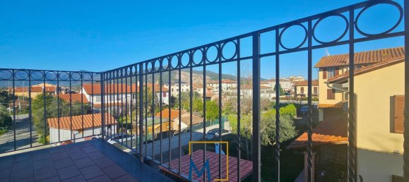 3-salle Appartement à Cascina, Italy No. 50936 32