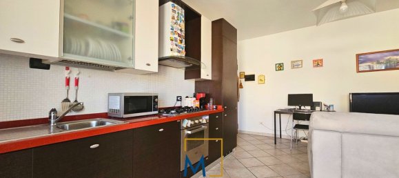 3-salle Appartement à Cascina, Italy No. 50936 16