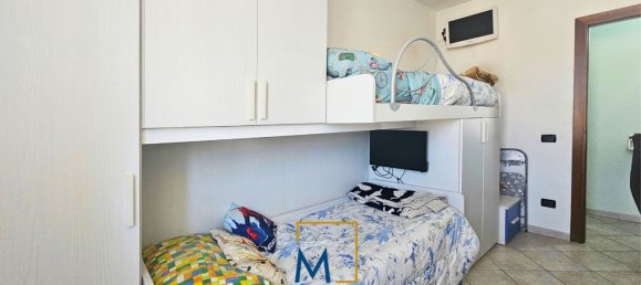 3-salle Appartement à Cascina, Italy No. 50936 24