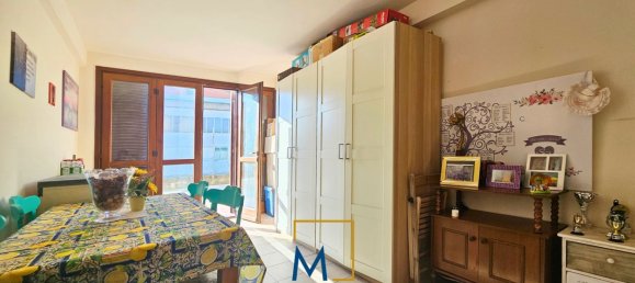 3-salle Appartement à Cascina, Italy No. 50936 41