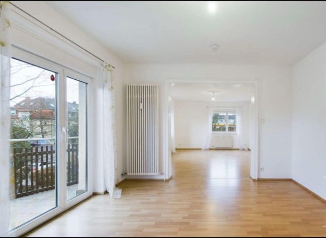 Квартира с 3 комнатами в Саарбрюккен, Германия № 307185