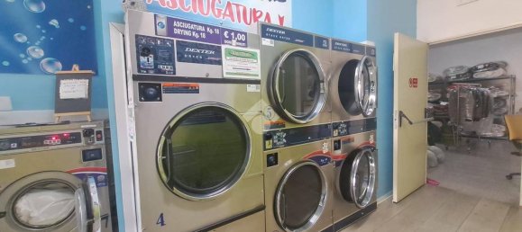 Propriété commerciale à San Marcellino, Italy 100m² No. 296420 7