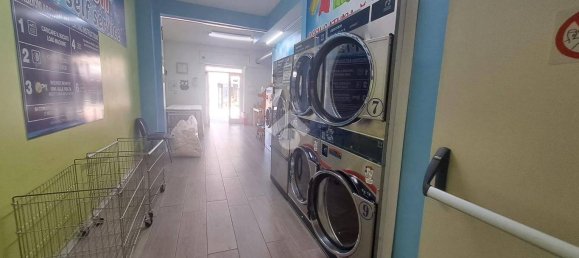 Propriété commerciale à San Marcellino, Italy 100m² No. 296420 3