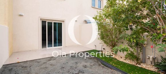 3 bedrooms Villa in Al Reef, UAE No. 104593 10