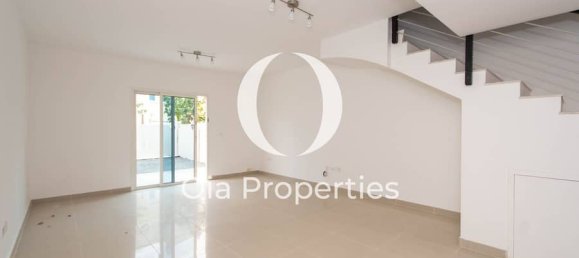 3 bedrooms Villa in Al Reef, UAE No. 104593 9