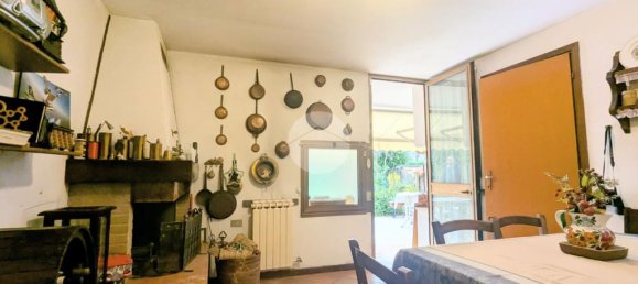 3 bedrooms Villa in Treviso, Italy No. 52322 8