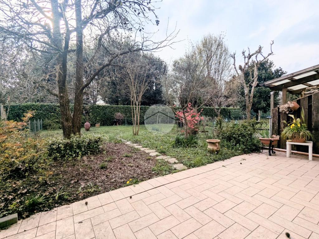 3 bedrooms Villa in Treviso, Italy No. 52322