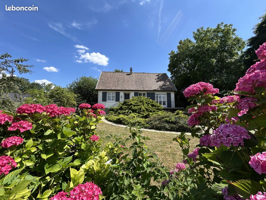 Casa T3 em Hornoy-le-Bourg, France N.º 209141