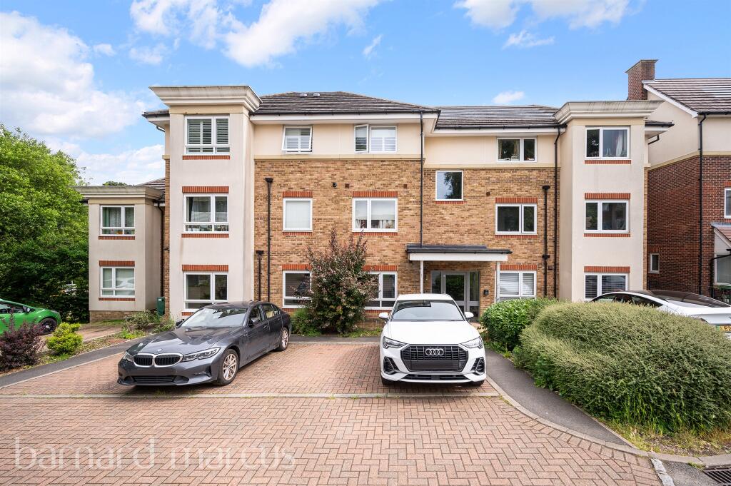 2 bedrooms Apartment in Epsom, United Kingdom No. 9715