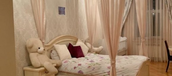 Квартира с 3 спальнями в Баку, Азербайджан № 2245 8