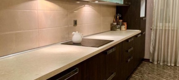 Квартира с 3 спальнями в Баку, Азербайджан № 2245 5